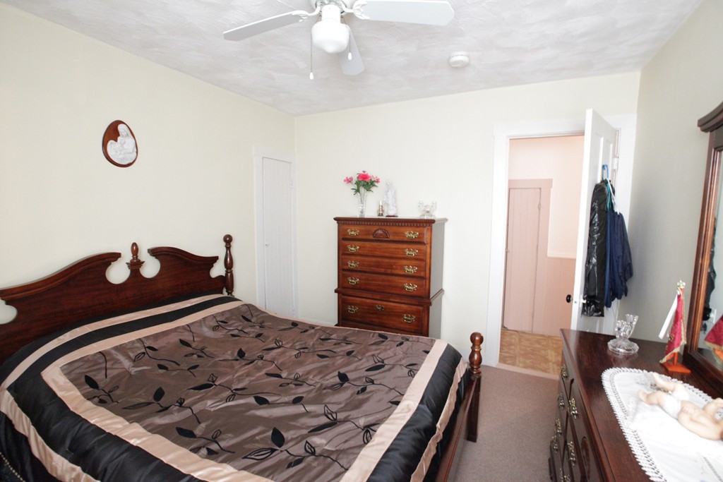 92-94 Kickemuit Road Warren, RI 02885 - Photo 13 of 30 Gallery Image 13