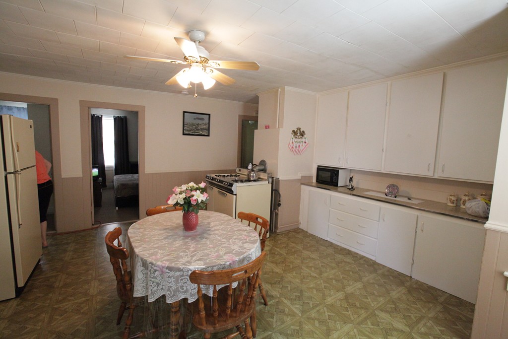 92-94 Kickemuit Road Warren, RI 02885 - Photo 14 of 30 Gallery Image 14