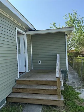 $2,000 | 1014 Van Trump Street, Gretna, LA 70053