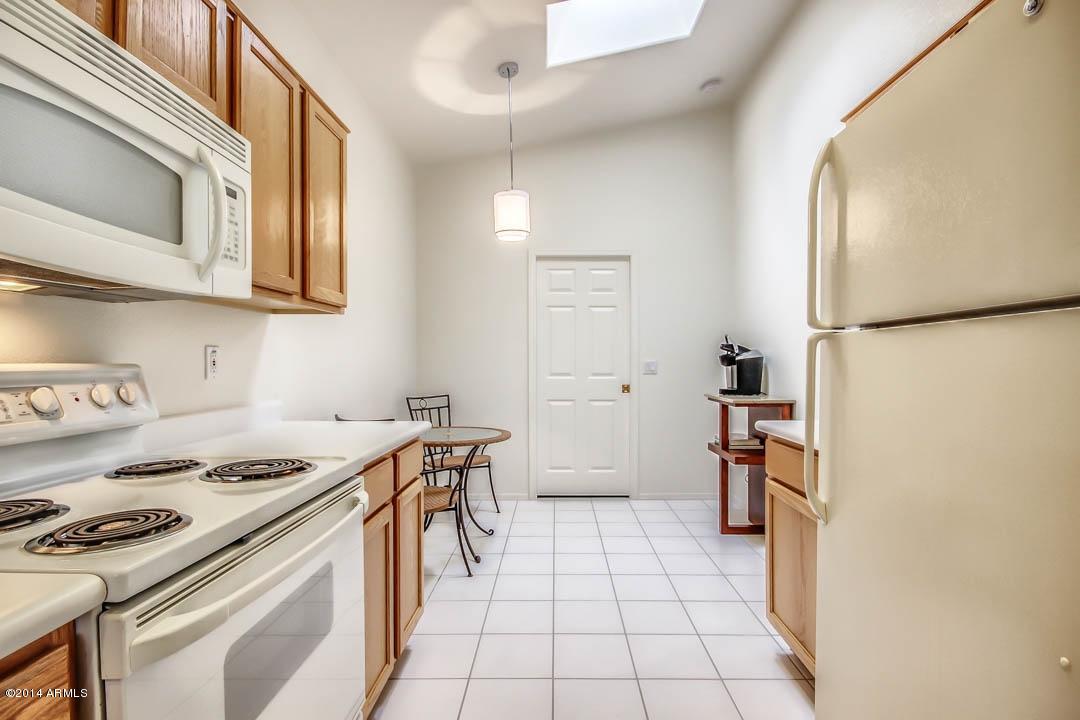 3308 East Fremont Road Phoenix, AZ 85042 - Photo 12 of 28 Fremont-13
