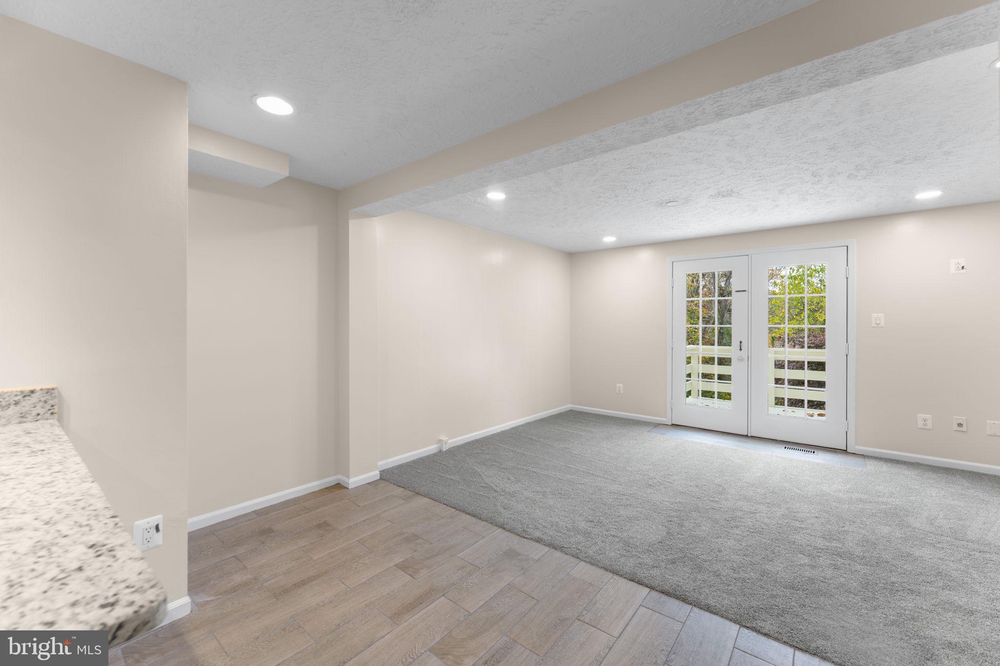 1644 Fieldthorn Drive Reston, VA 20194 - Photo 11 of 43 an empty room with windows