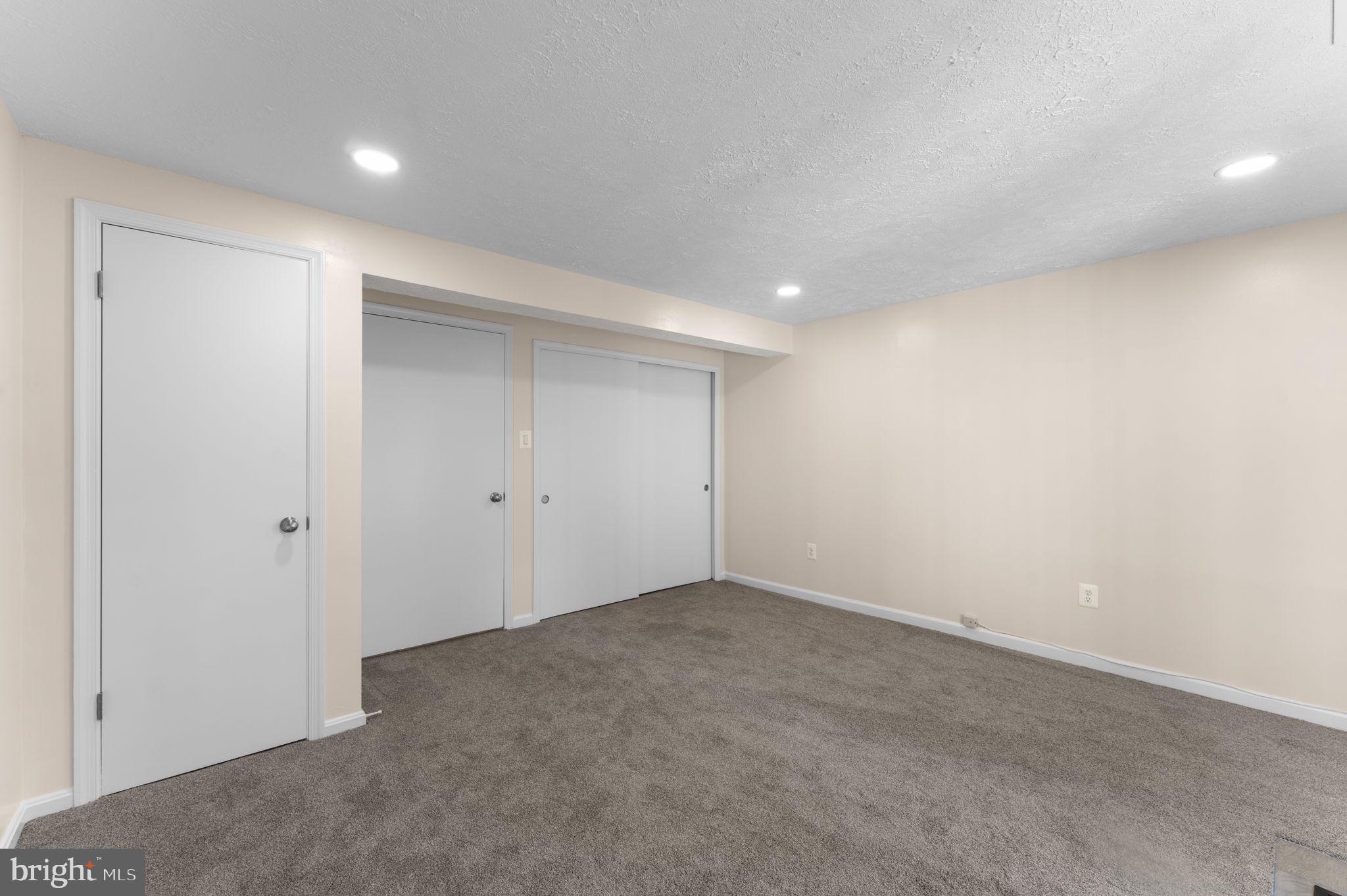 1644 Fieldthorn Drive Reston, VA 20194 - Photo 28 of 43 a view of an empty room