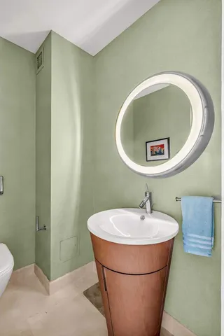 $2,950,000 | 415 East 37th Street, Unit 30AC | Murray Hill