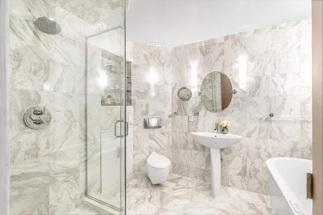 $2,950,000 | 415 East 37th Street, Unit 30AC | Murray Hill