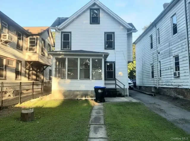 $2,480 | 124 South Avenue, Poughkeepsie, NY 12601