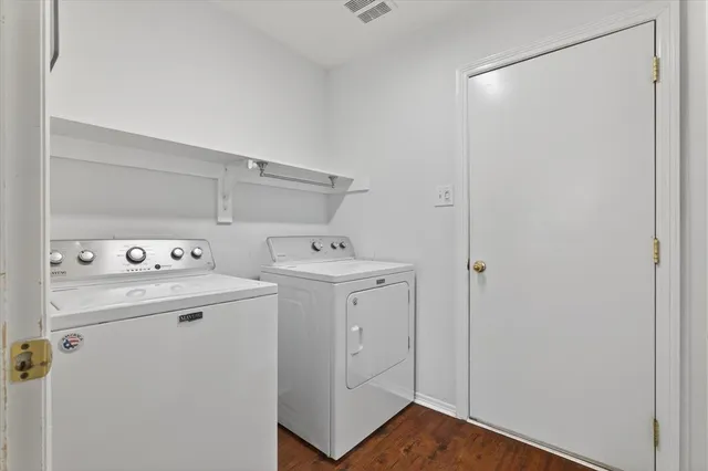 a view of utility room with washer and dryer