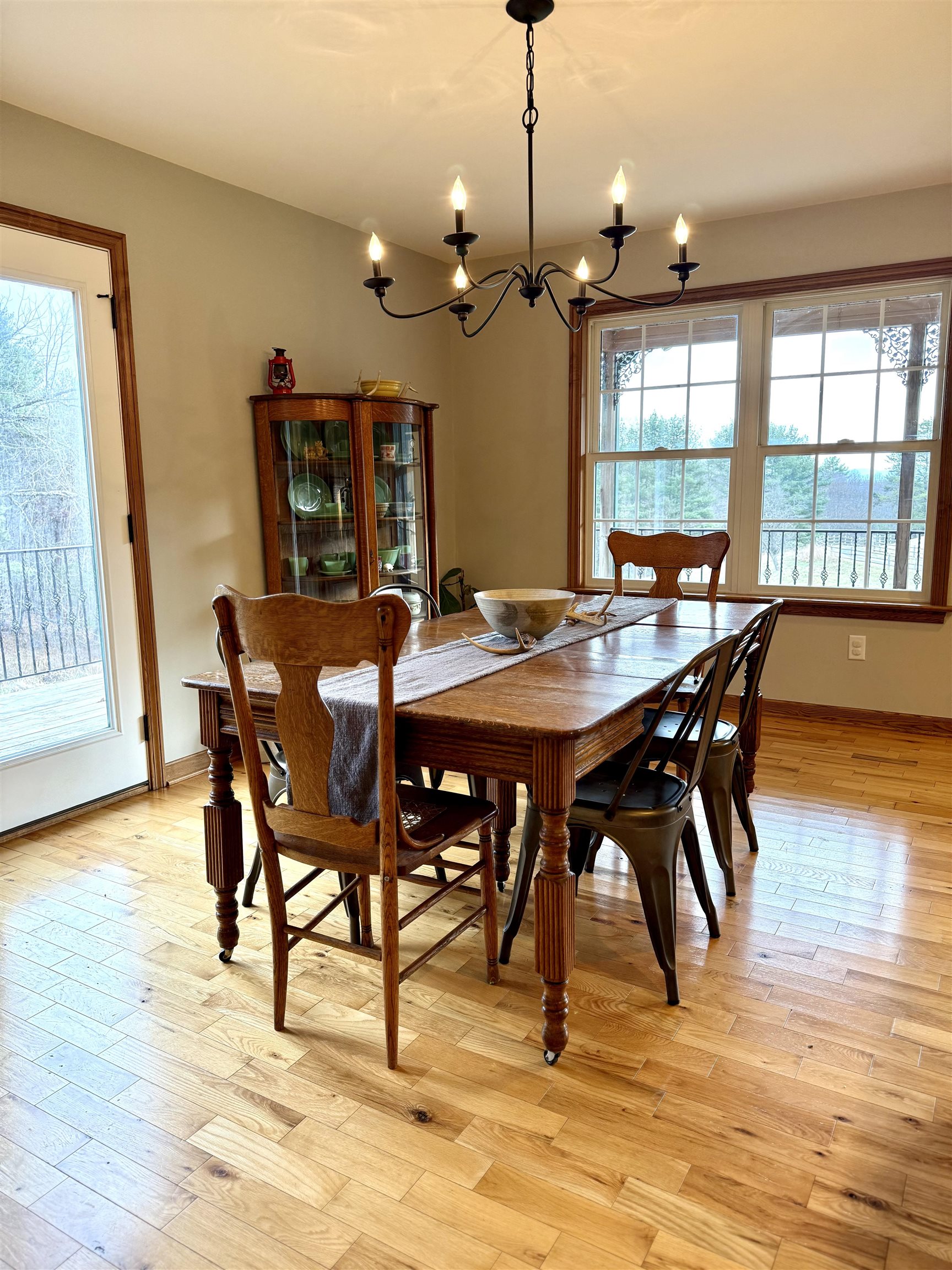 10921 Cook Town Road Bridgewater, VA 22812 - Photo 6 of 33 Dining Area