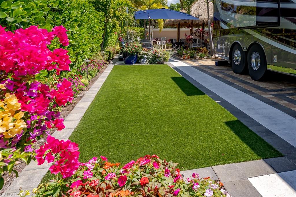 13567 Snook Circle Naples, FL 34114 - Photo 20 of 32