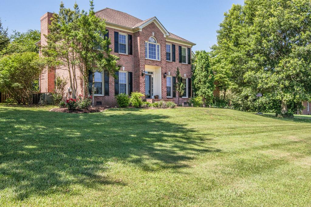 1425 Ridley Drive Franklin, TN 37064 - Photo 2 of 28 Gallery Image 2