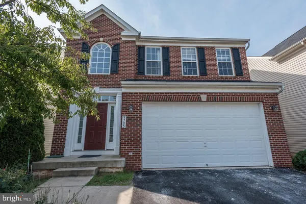 $4,500 | 3795 Louise Avenue, Chantilly, VA 20151