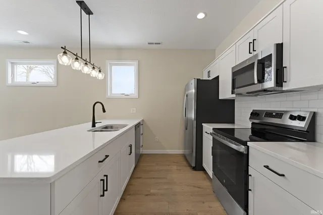 $234,900 | 1095 Emilee Court, Fort Wayne, IN 46825