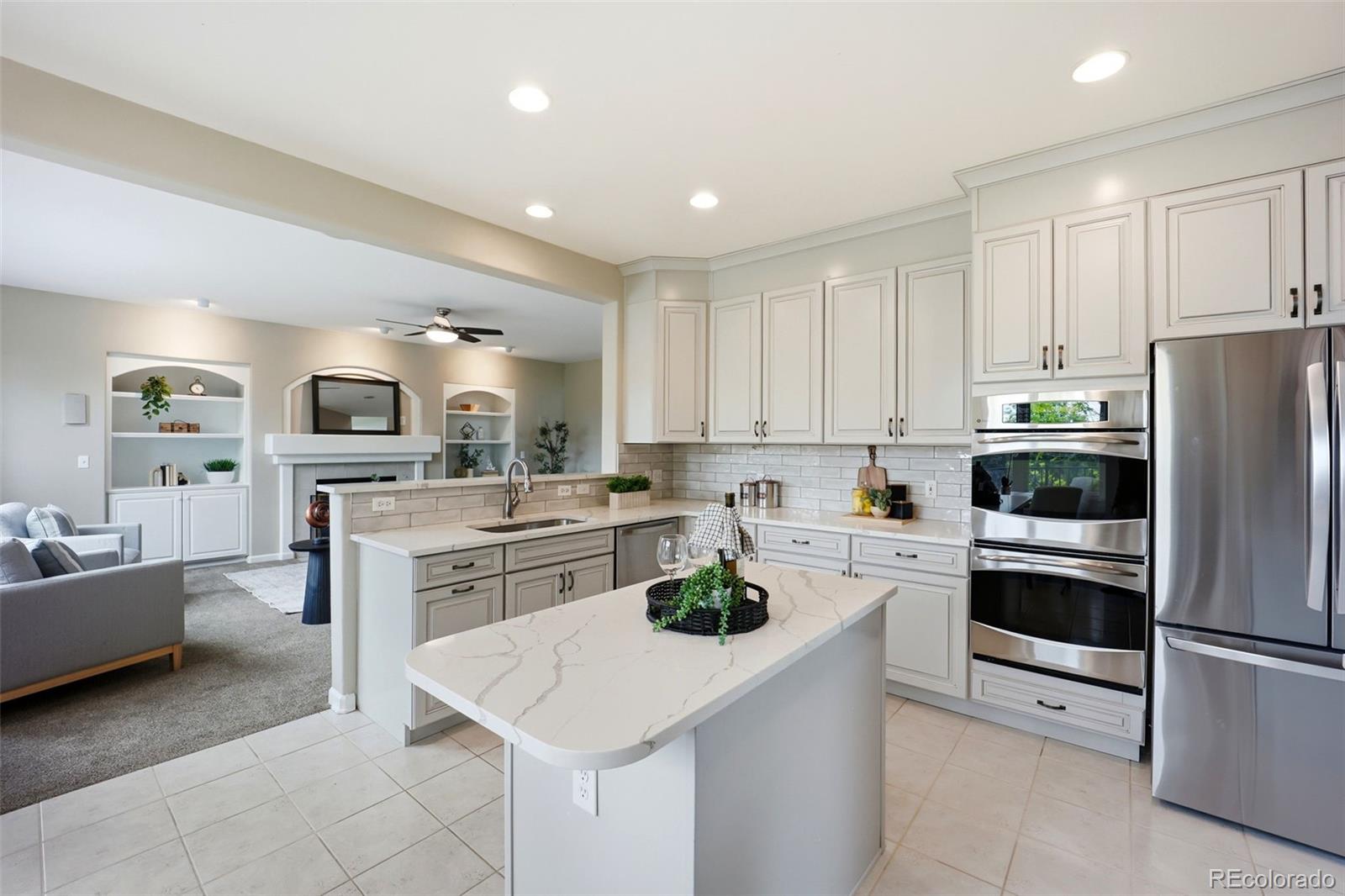10061 South Fairgate Way Highlands Ranch, CO 80126 - Photo 11 of 50