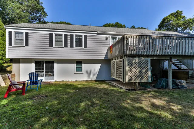 $3,200 | 25 Embassy Lane, Yarmouth Port, MA 02675