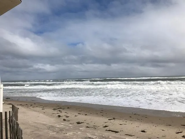 $3,200 | 25 Embassy Lane, Yarmouth Port, MA 02675