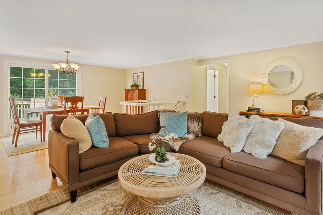 $3,200 | 25 Embassy Lane, Yarmouth Port, MA 02675