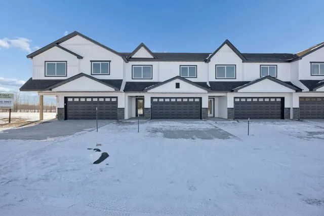 $299,900 | 1108 45th Avenue Northeast, St. Cloud, MN 56304