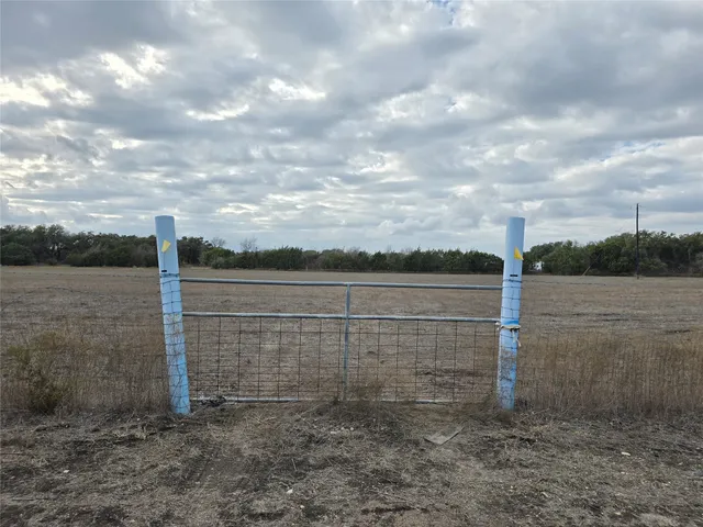 $274,500 | 840 County Road 226, Florence, TX 76527