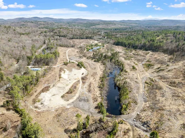 $749,999 | Bog Road, Grantham, NH 03753