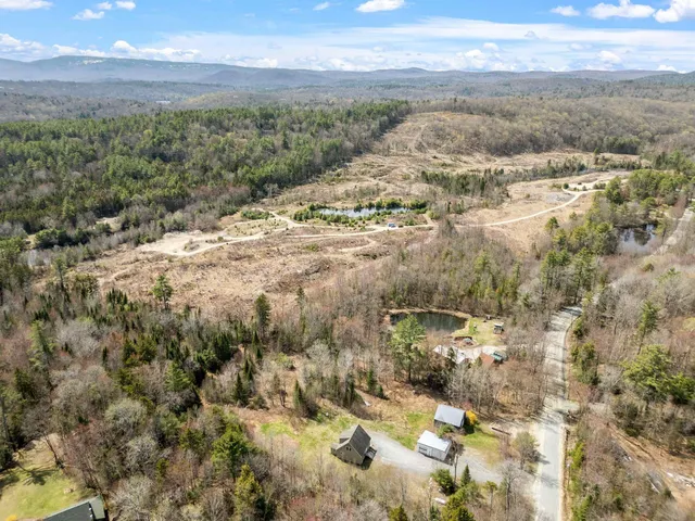 $749,999 | Bog Road, Grantham, NH 03753