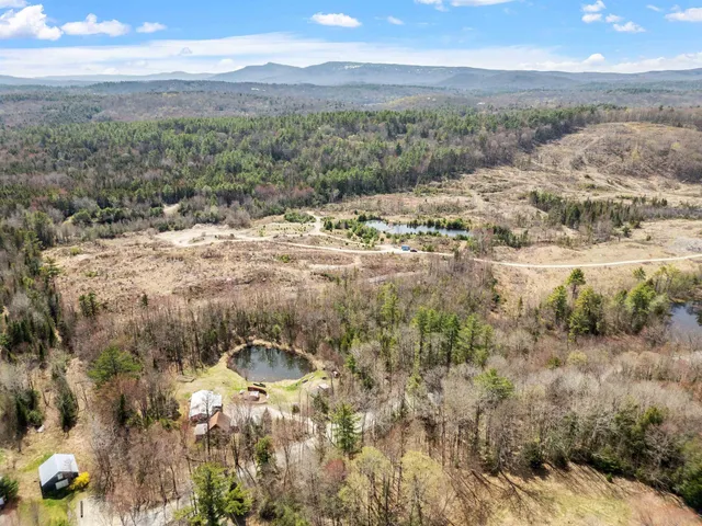 $749,999 | Bog Road, Grantham, NH 03753