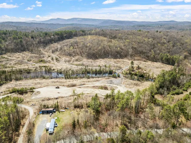 $749,999 | Bog Road, Grantham, NH 03753