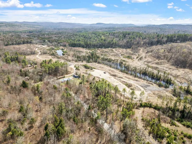 $749,999 | Bog Road, Grantham, NH 03753