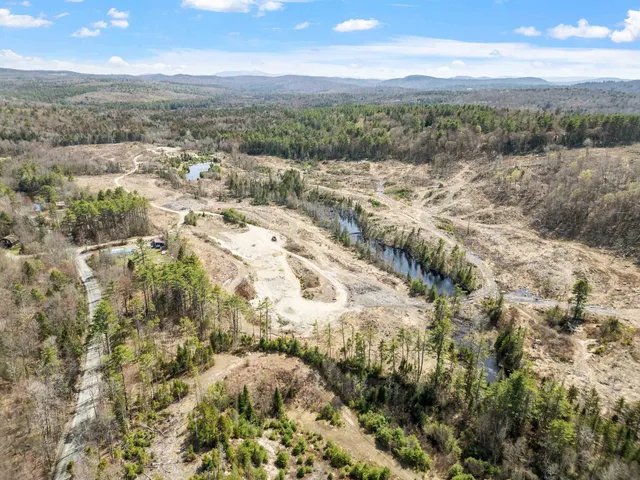 $749,999 | Bog Road, Grantham, NH 03753