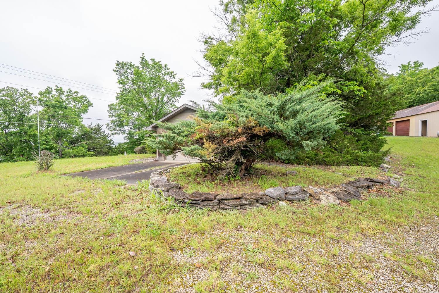 15 Aspen Road Galena, MO 65656 - Photo 28 of 46 Fixer upper on 2.79 acres with a lake vi