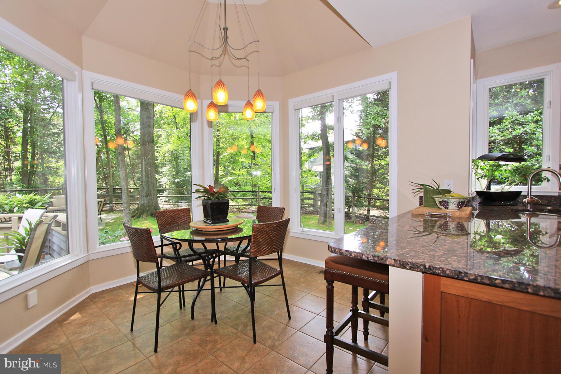 11325 Woodbrook Lane Reston, VA 20194 - Photo 16 of 30 Dining Room