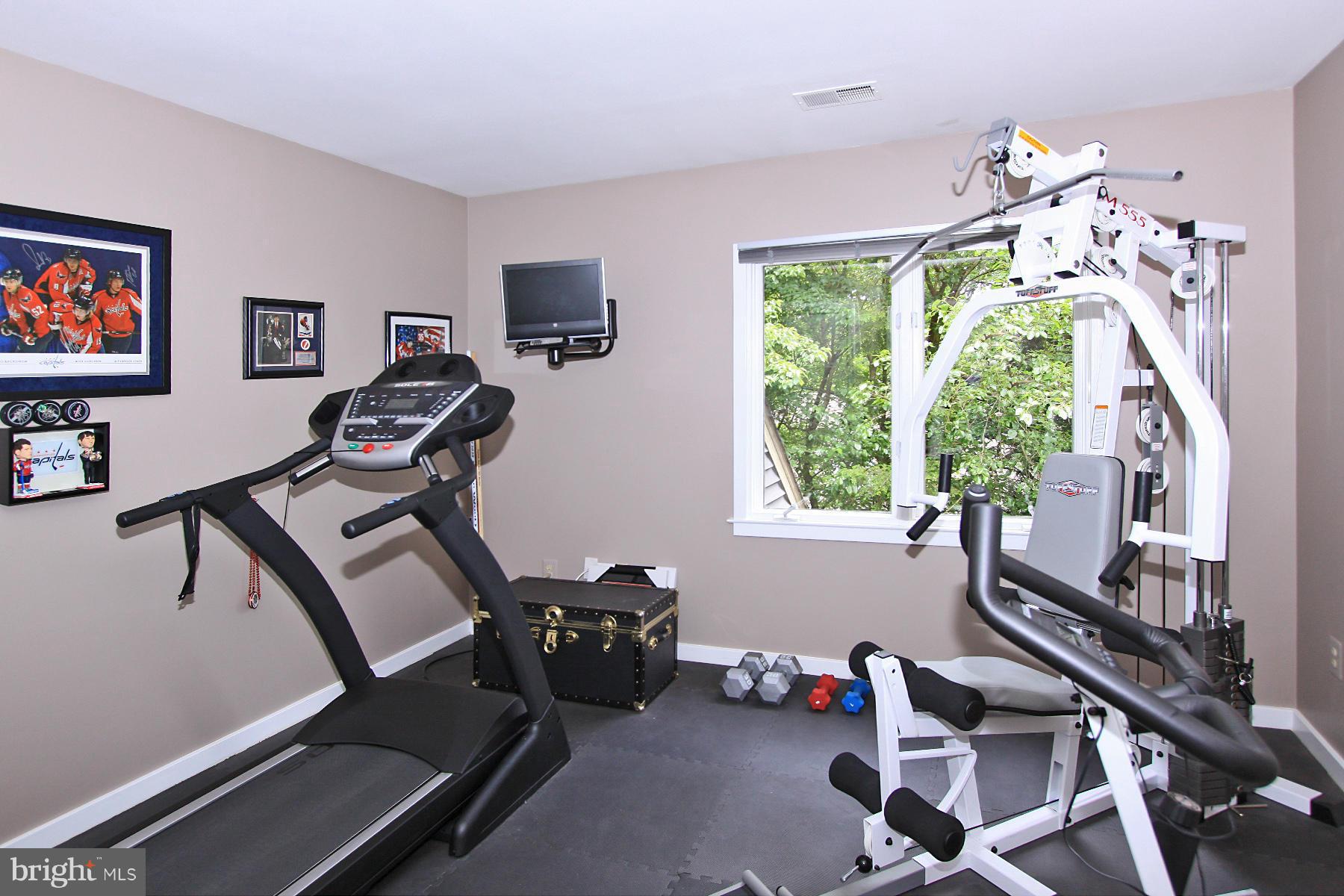 11325 Woodbrook Lane Reston, VA 20194 - Photo 20 of 30 Interior (General)