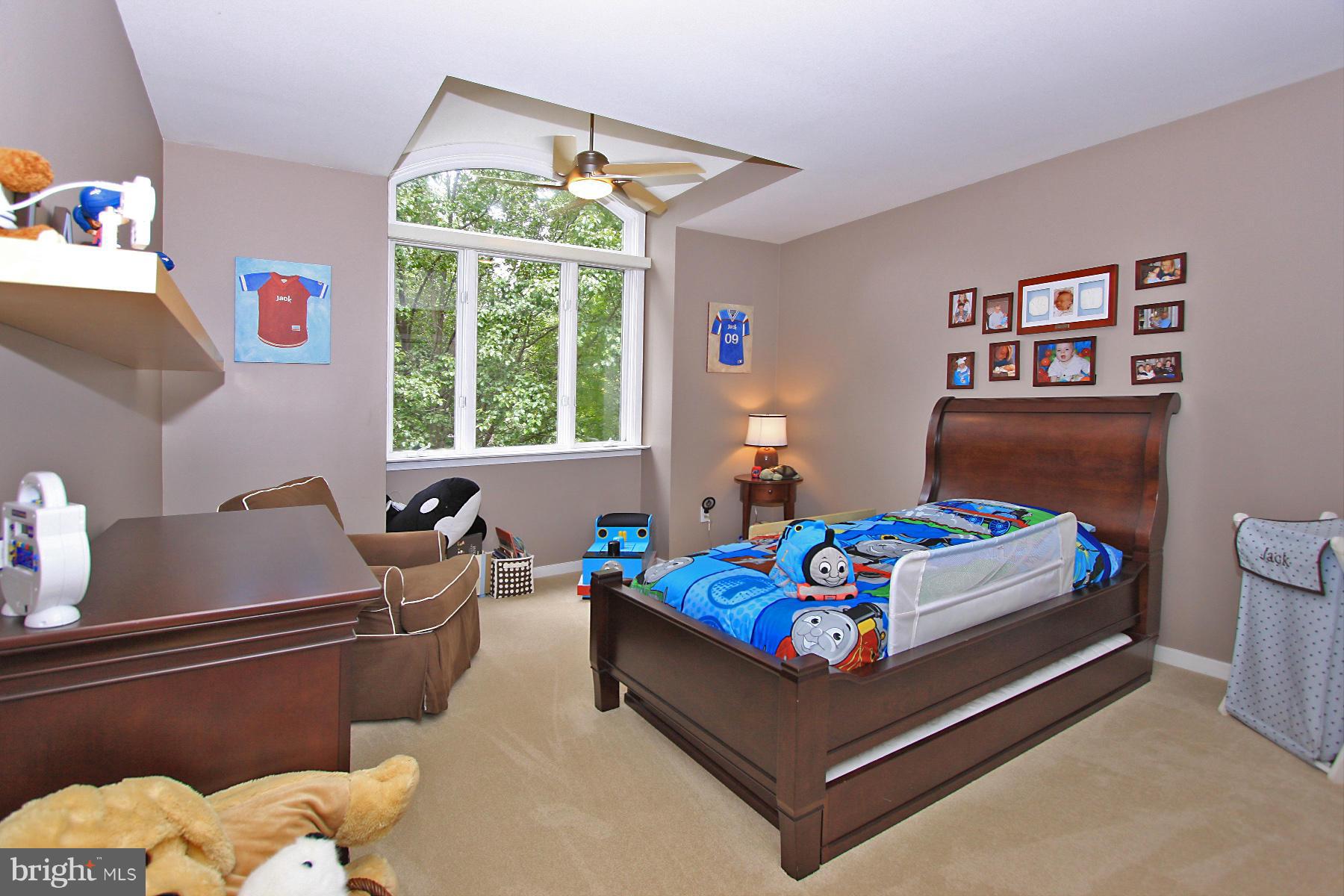 11325 Woodbrook Lane Reston, VA 20194 - Photo 21 of 30 Bedroom