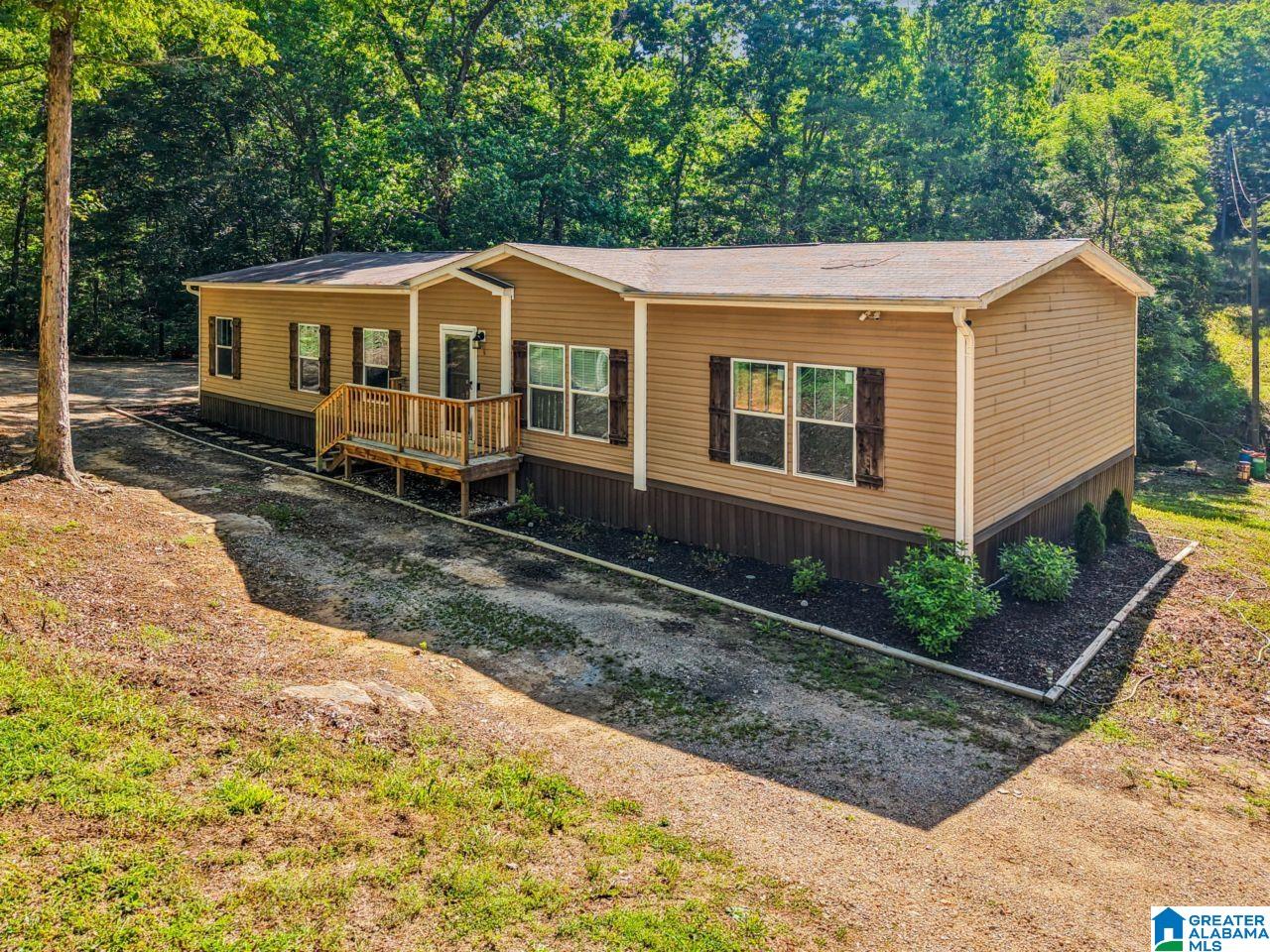 1114 Roulain Road Odenville, AL 35120 - Photo 2 of 48 Gallery Image 2