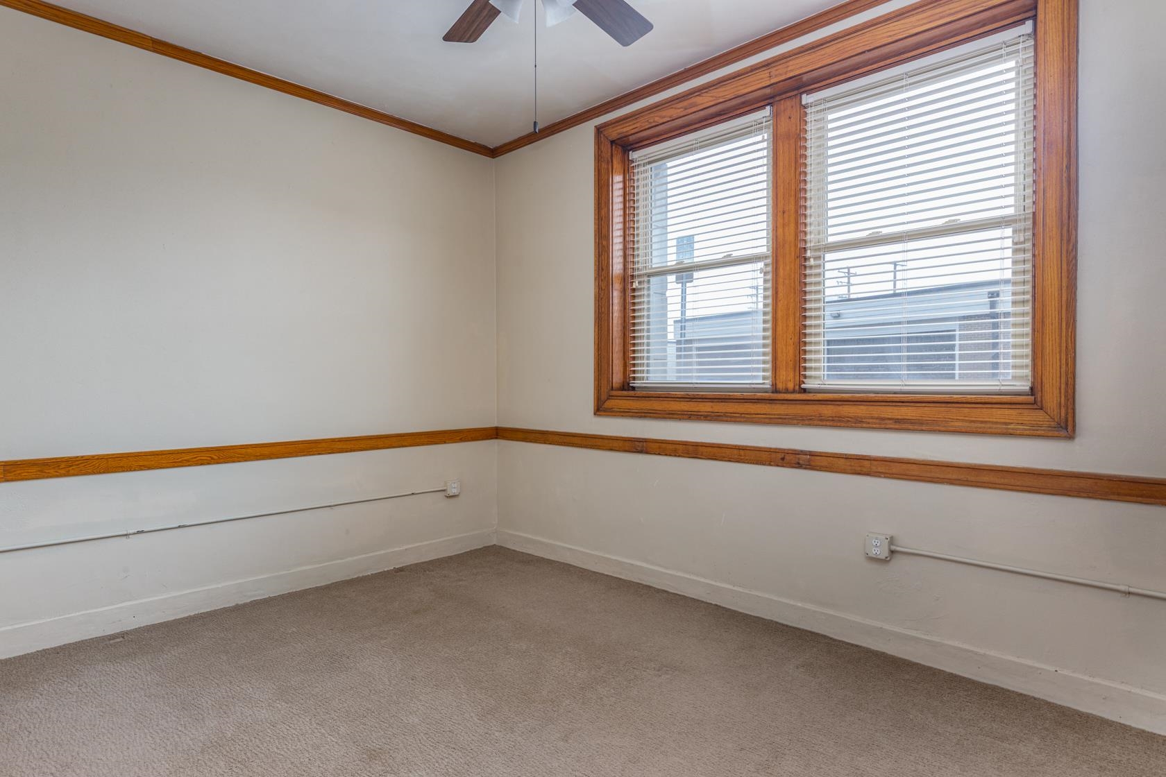 105 Washington Avenue, Unit 2 Oshkosh, WI 54901 - Photo 11 of 17