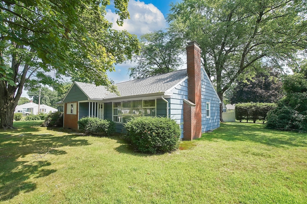 67 Jeffrey Road Springfield, MA 01119 - Photo 2 of 28 a front view of house with yard and green space