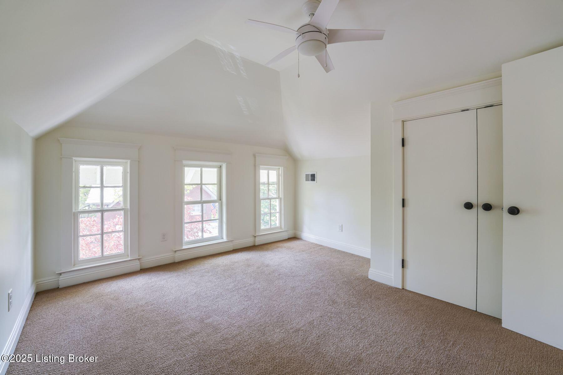 52 Hill Road Louisville, KY 40204 - Photo 56 of 84 photo_online_055