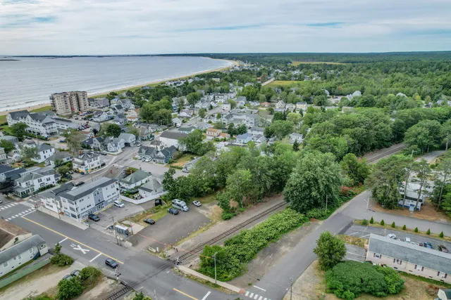 $500,000 | 1 Ocean Avenue, Old Orchard Beach, ME 04064
