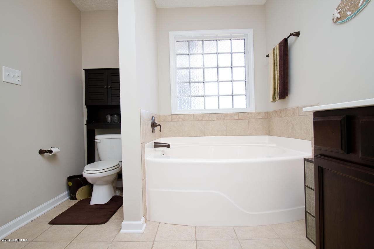 246 Merin Height Road Jacksonville, NC 28546 - Photo 31 of 37 Master Bath