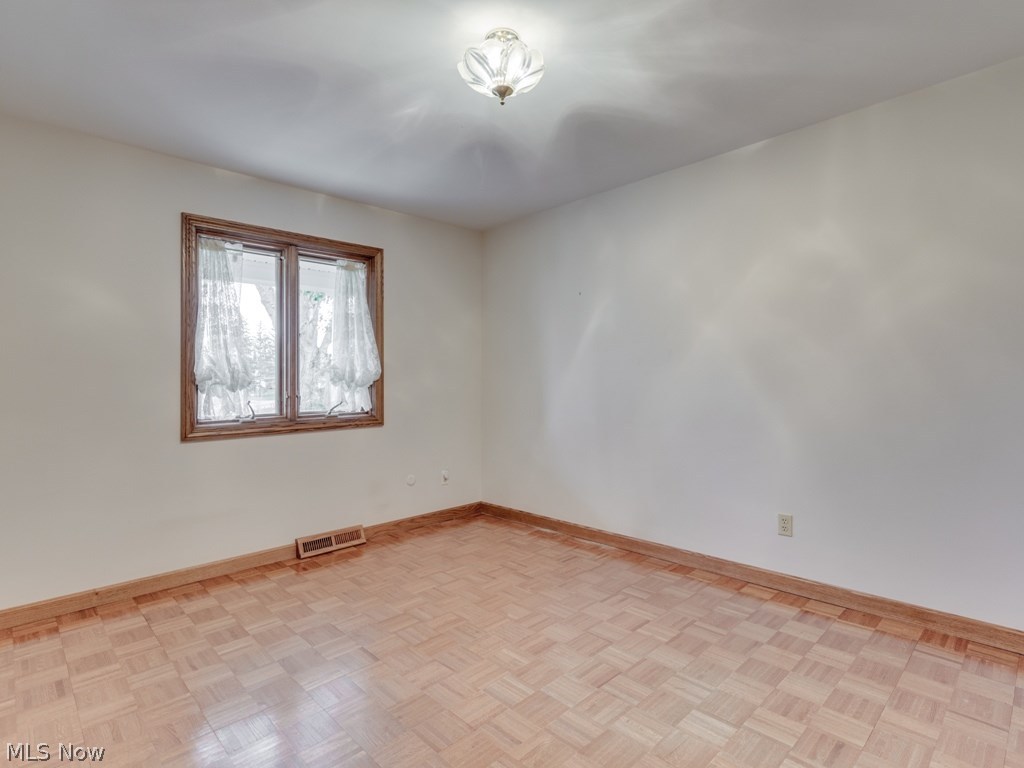 4945 Granger Road Akron, OH 44333 - Photo 19 of 35