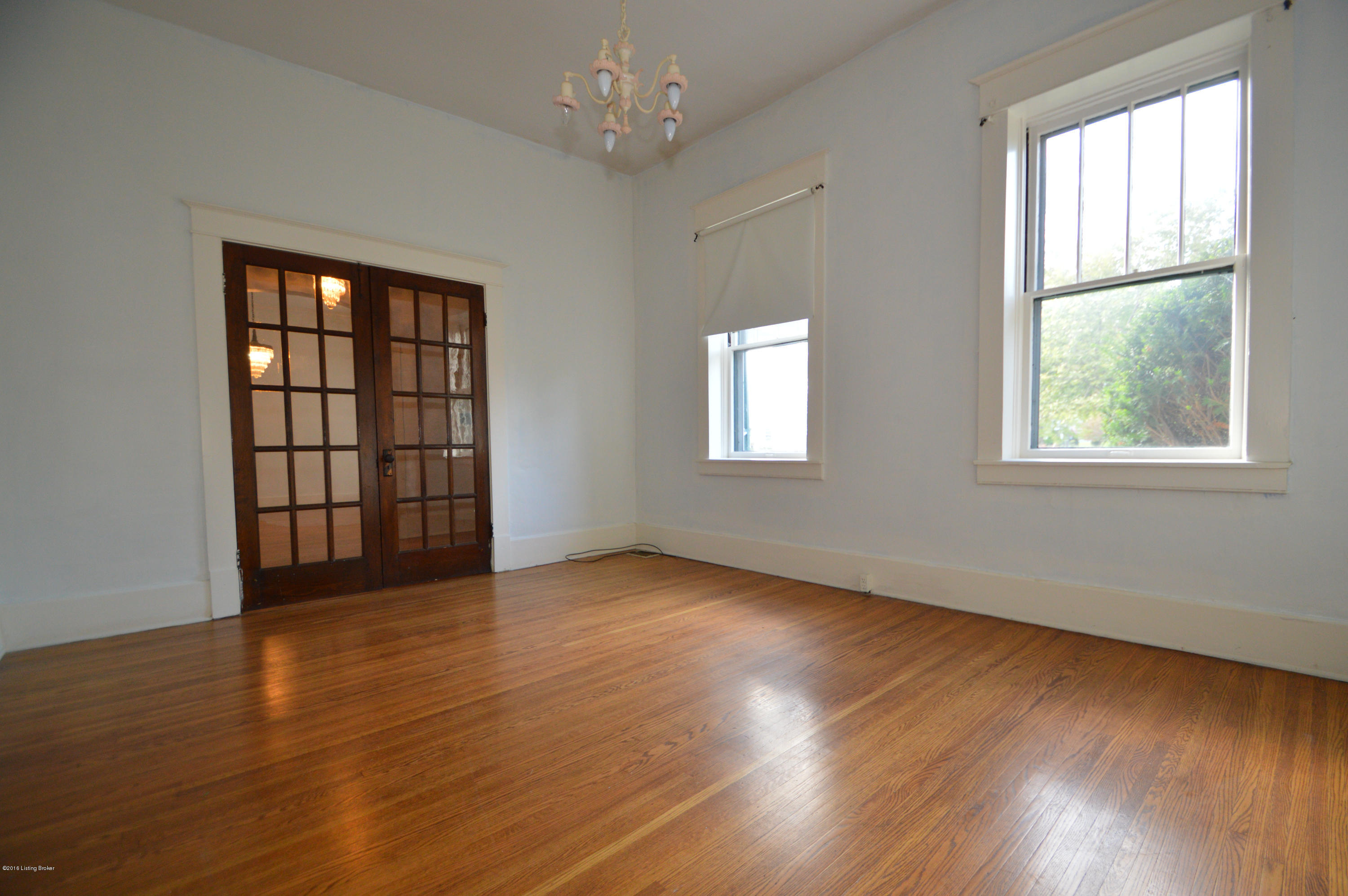 3021 Beaumont Road Louisville, KY 40205 - Photo 19 of 26 2016-10-04 05