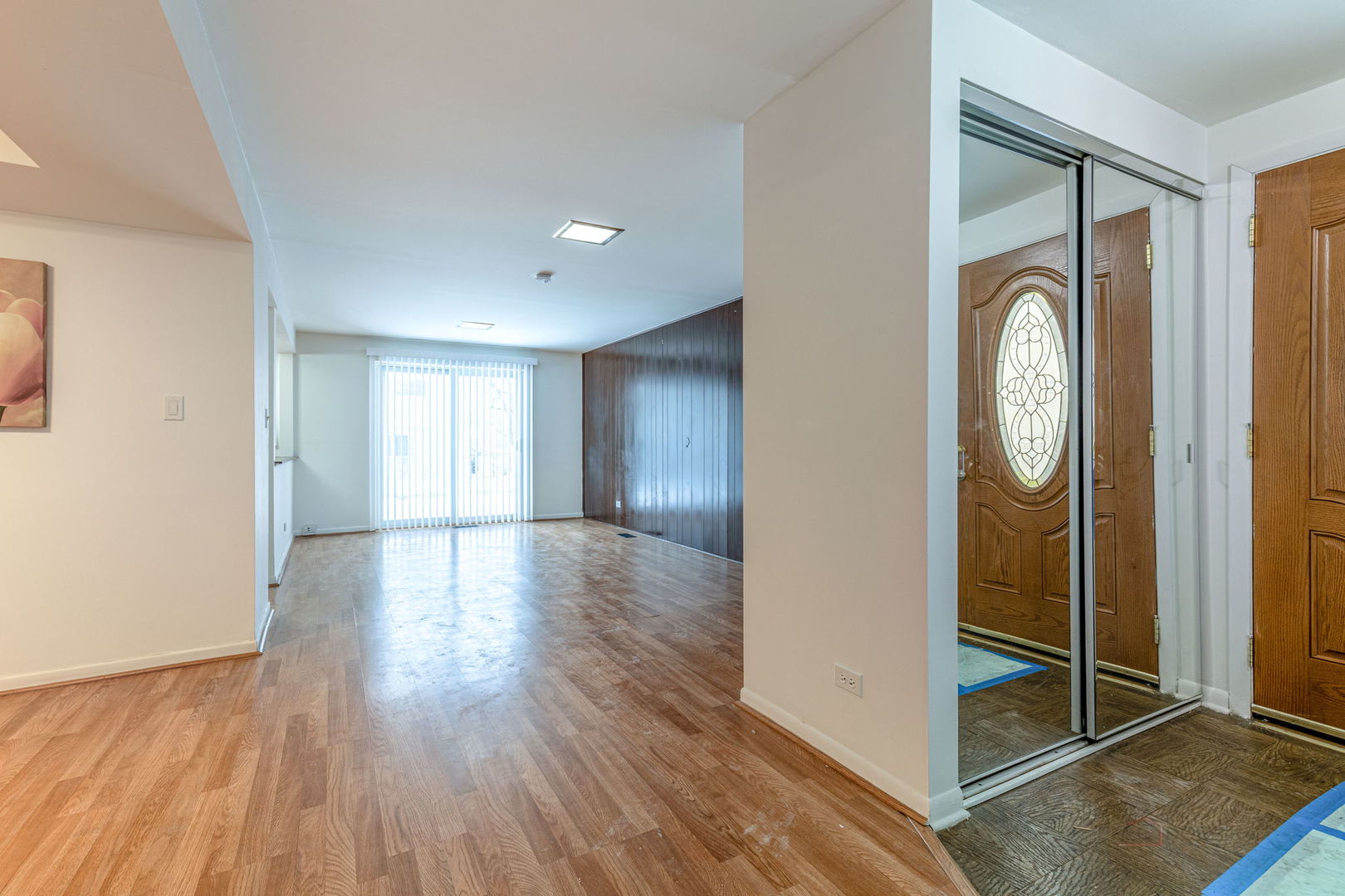 9260 Dee Road Des Plaines, IL 60016 - Photo 9 of 34