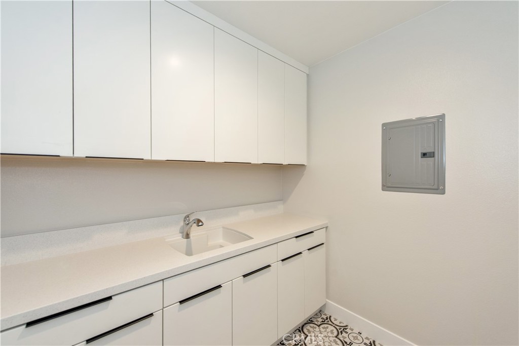 216 Stage Irvine, CA 92618 - Photo 16 of 40