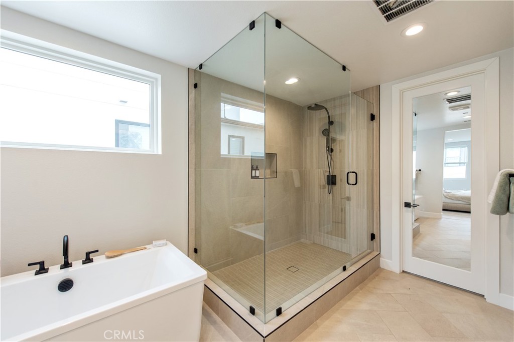 216 Stage Irvine, CA 92618 - Photo 30 of 40