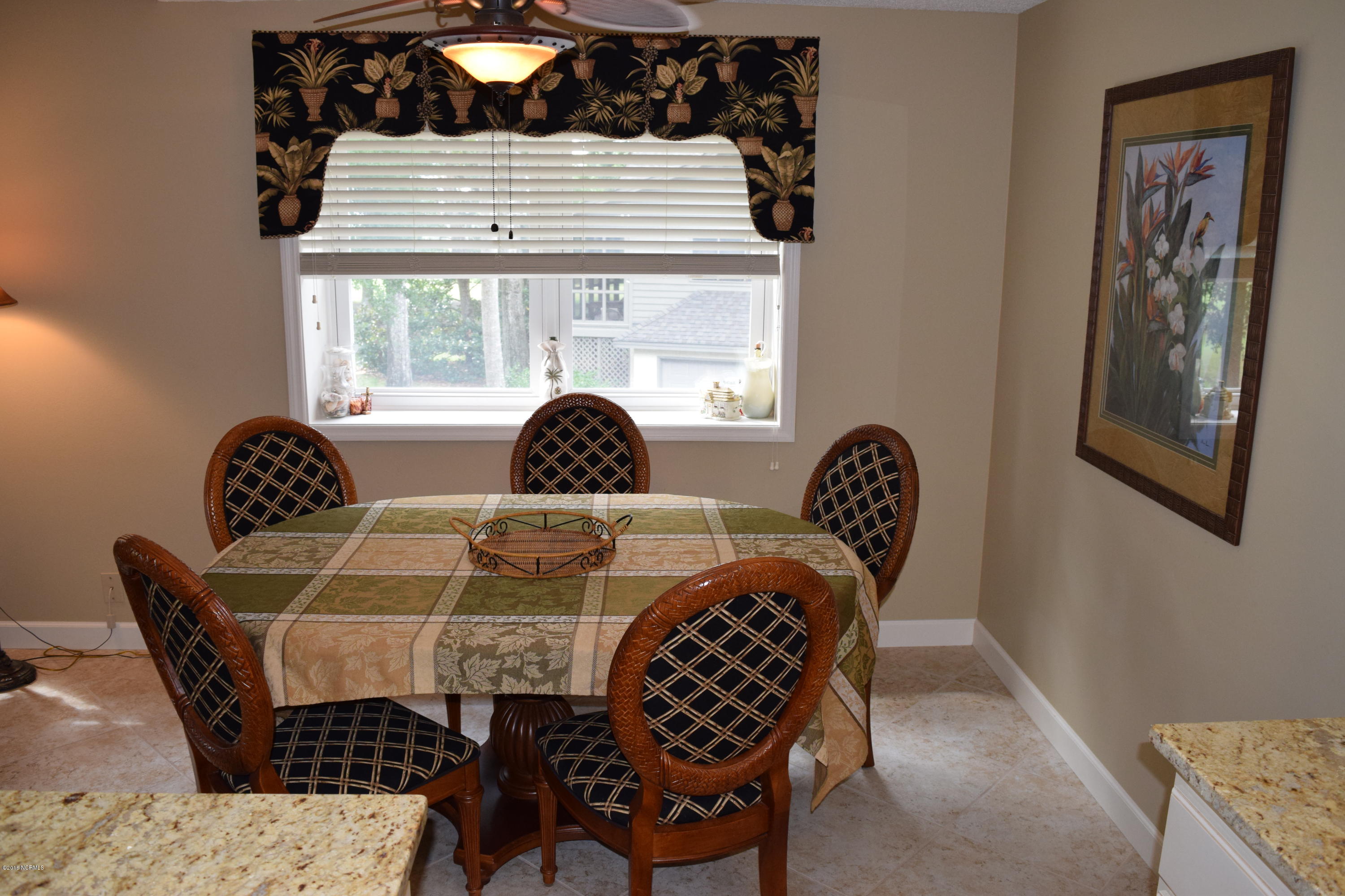 248 Clubhouse Road, Unit A Sunset Beach, NC 28468 - Photo 11 of 38 Eating Area