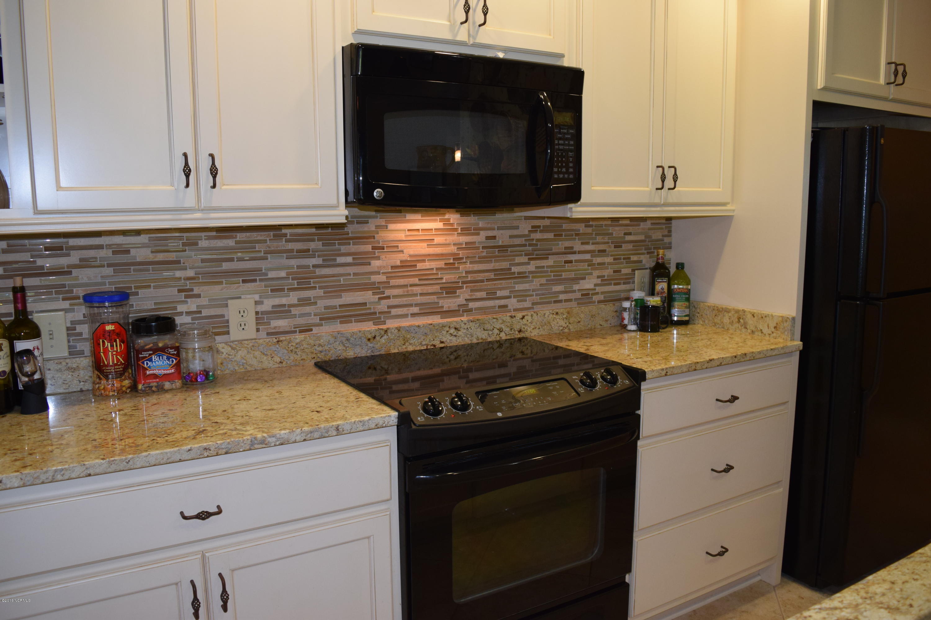 248 Clubhouse Road, Unit A Sunset Beach, NC 28468 - Photo 9 of 38 New Appliances
