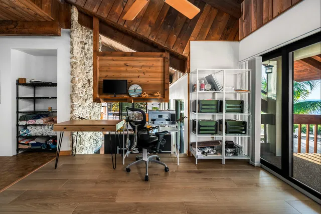 $4,900,000 | 115 Windy Point Circle, Marathon, FL 33050