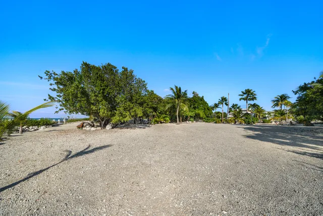 $4,900,000 | 115 Windy Point Circle, Marathon, FL 33050