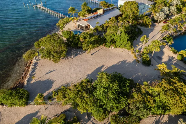 $4,900,000 | 115 Windy Point Circle, Marathon, FL 33050