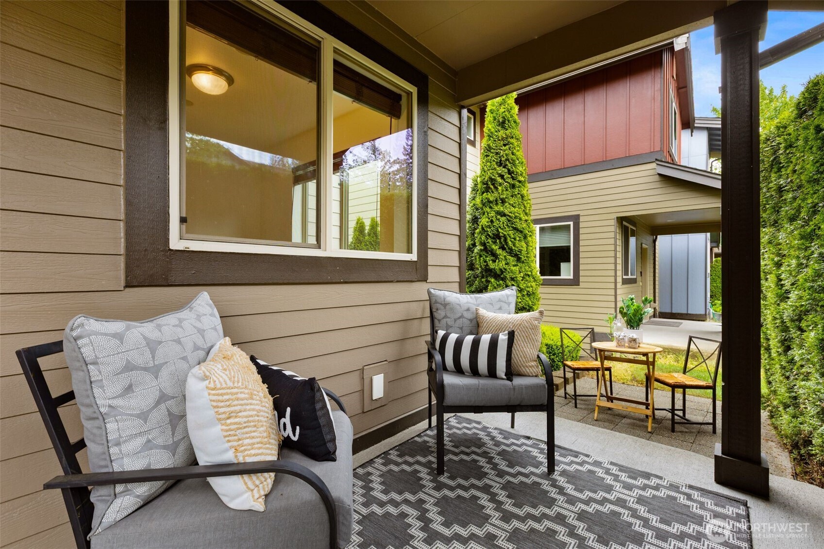 16516 2nd Park Southeast Bothell, WA 98012 - Photo 36 of 39 a outdoor living space with furniture