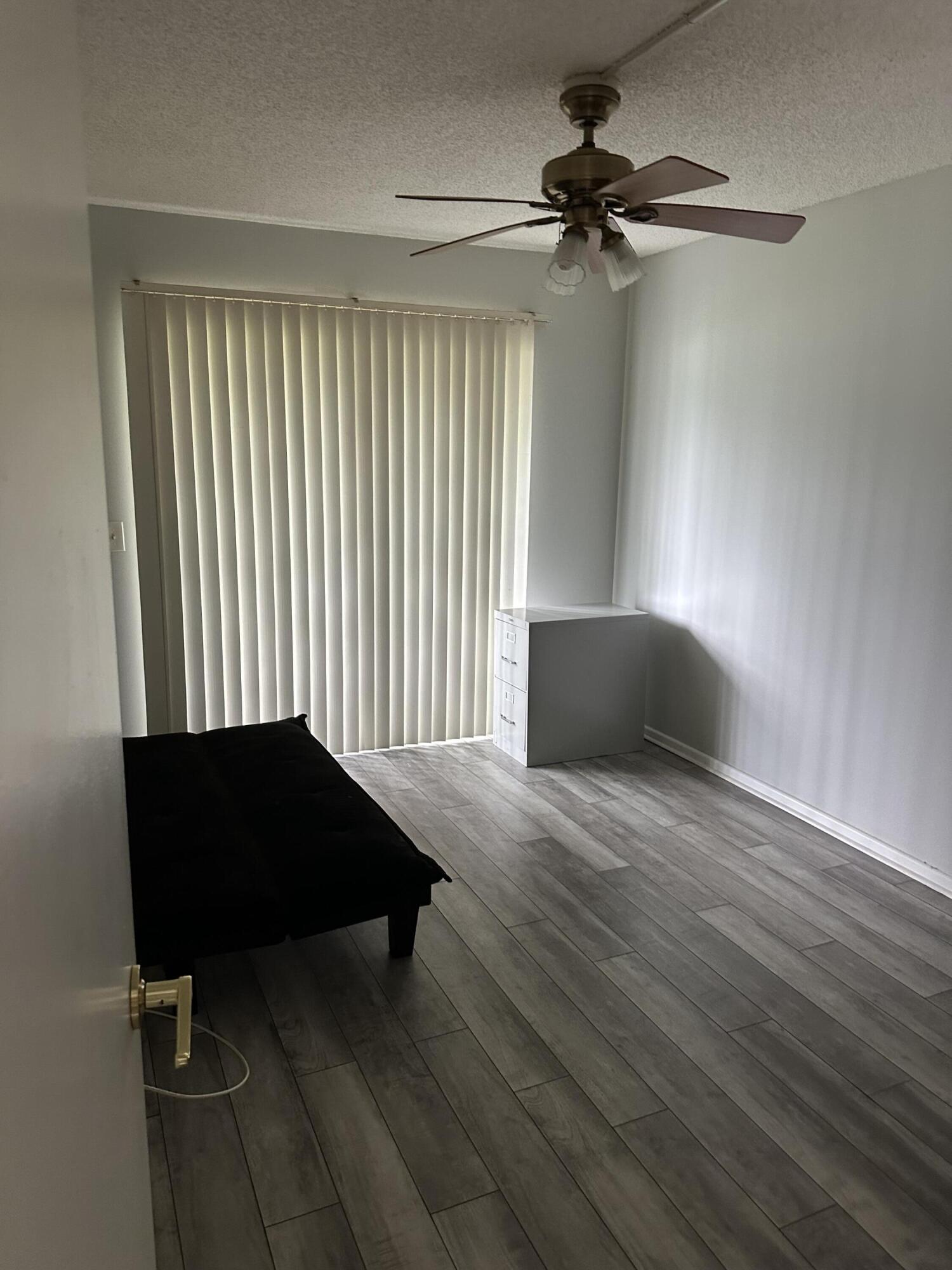 599 Fanshaw O Boca Raton, FL 33434 - Photo 5 of 11 IMG_8295