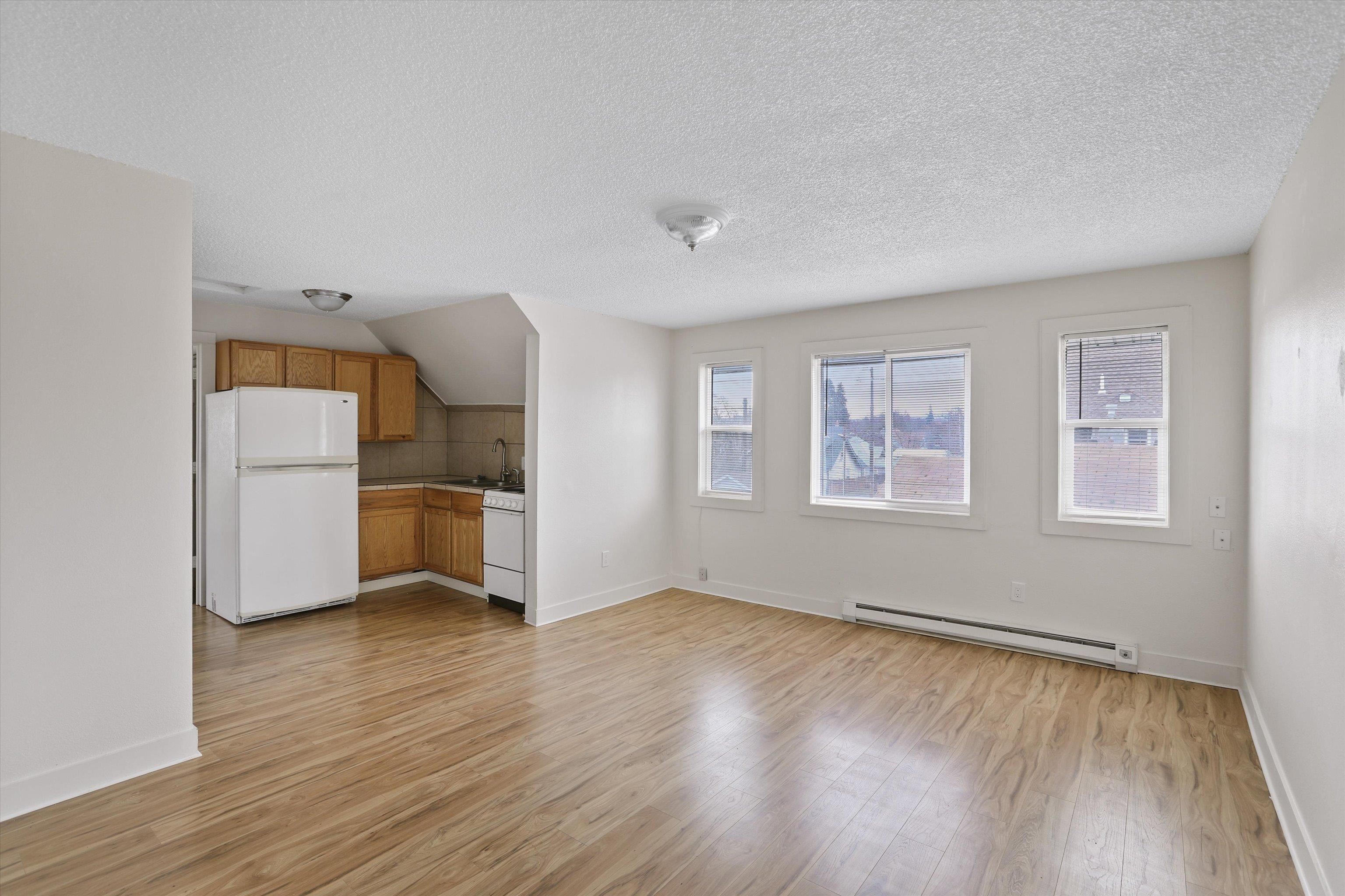 914 West Mansfield Avenue Spokane, WA 99205 - Photo 5 of 23